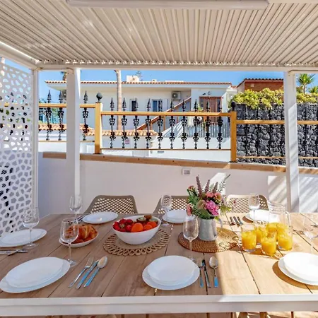 Holiday home Luna Ii With Heated Pool