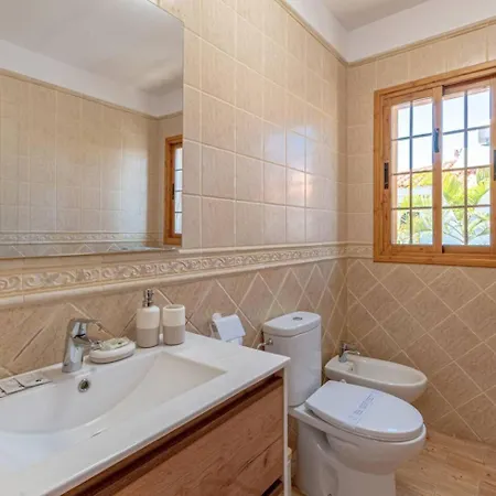 Luna Ii With Heated Pool Holiday home Puerto de Santiago (Tenerife)