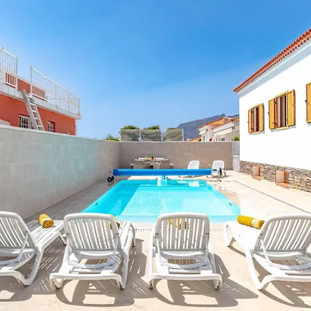 Luna Ii With Heated Pool * Puerto de Santiago (Tenerife)