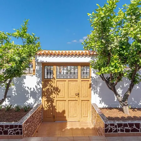 Holiday home Luna Ii With Heated Pool Puerto de Santiago (Tenerife)