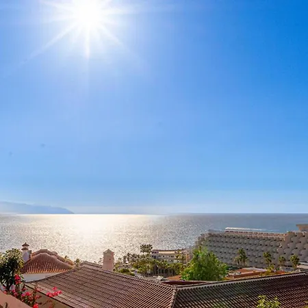 Luna Ii With Heated Pool Puerto de Santiago (Tenerife)